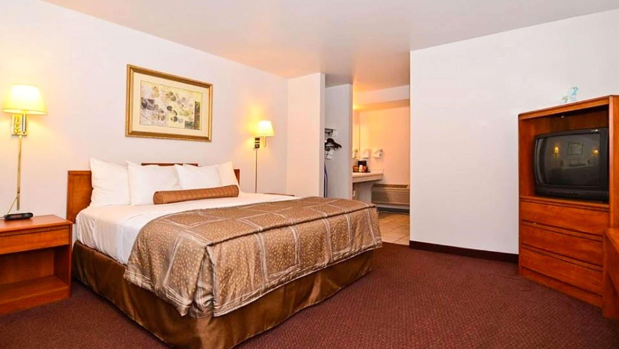 Magnuson Hotel Маниту Спрингс Екстериор снимка